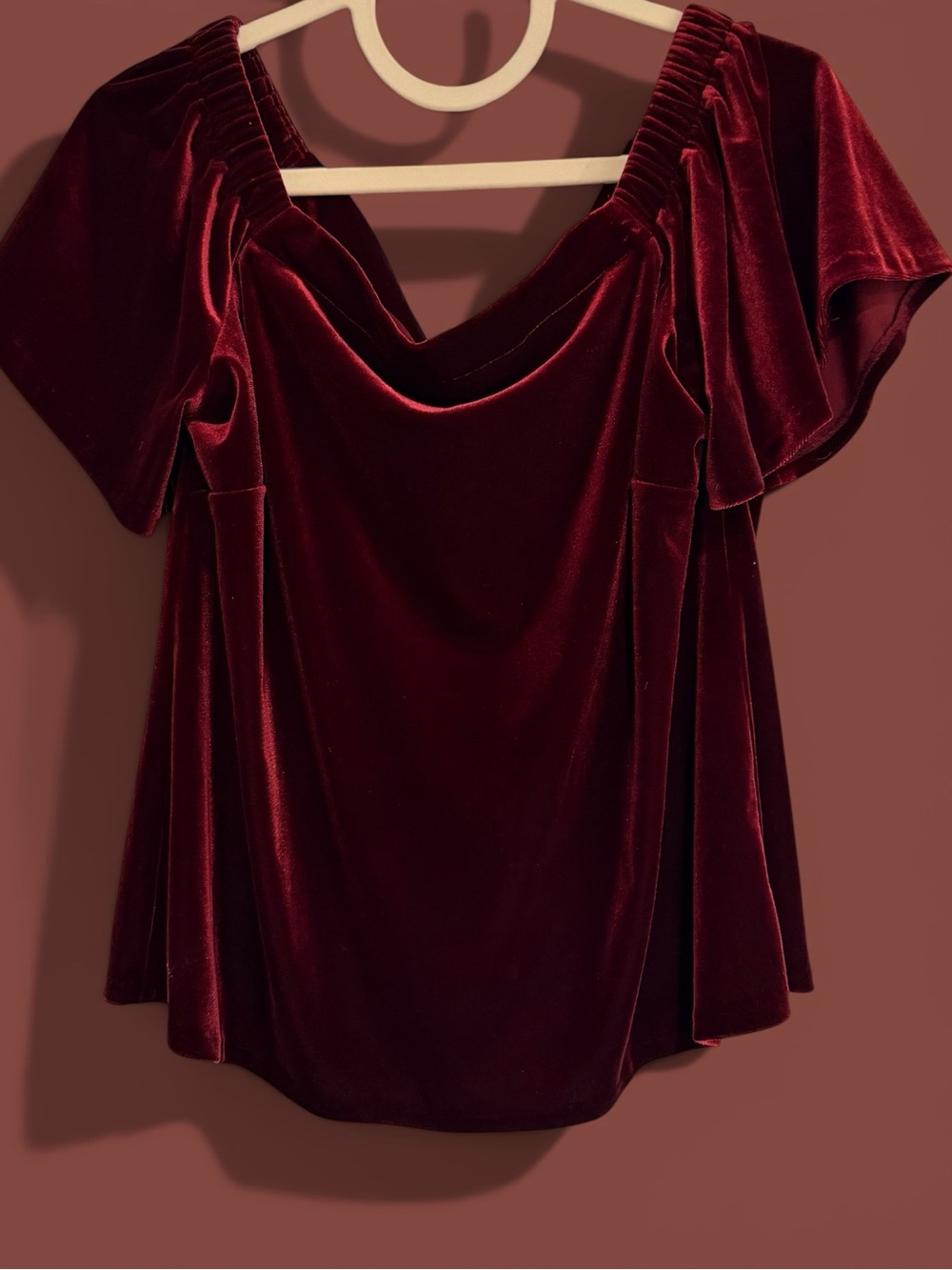 White House Black Market Velvet Off-Shoulder Blouse in Burgundy NWT - Picture 1 of 10